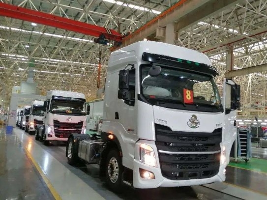 又獲圓通1000輛大單！乘龍H7憑高效運營攻占物流車市場