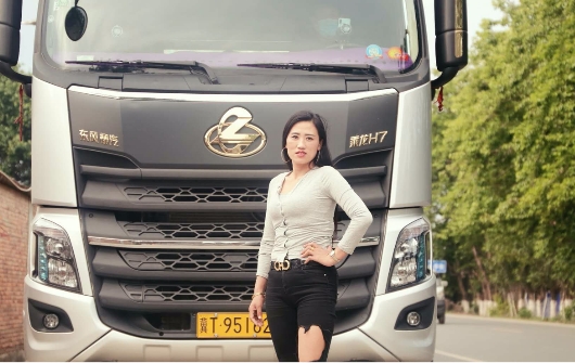 想知道最新上市乘龍H7 3.0上路表現(xiàn)？800公里長(zhǎng)測(cè)直播給你好看