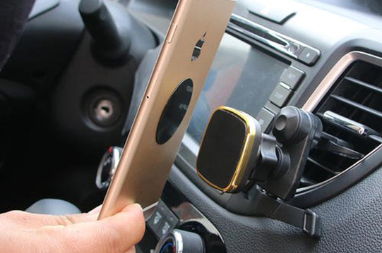iPhone 12機(jī)身新增一圈磁鐵，目的直指磁吸無(wú)線充電?
