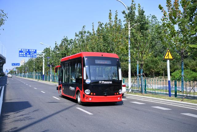 安徽首條智能網(wǎng)聯(lián)5G線路開通 安凱無人駕駛客車投入開放道路運行！