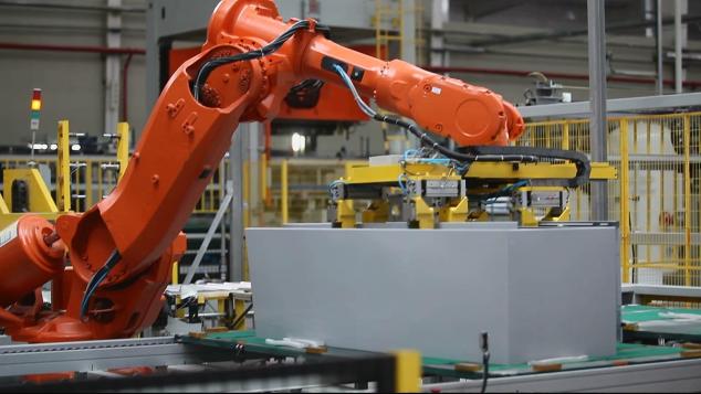 世界頂級工廠“華山論劍”：全球4家，這家企業(yè)代表中國！