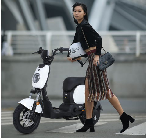 剛換的愛(ài)瑪電動(dòng)車忘了上鎖，結(jié)果卻是……