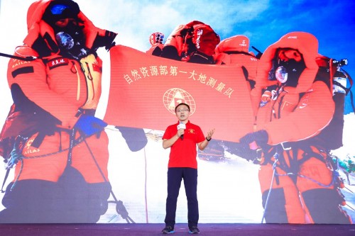 實干新基建：需要進而有為的珠峰精神