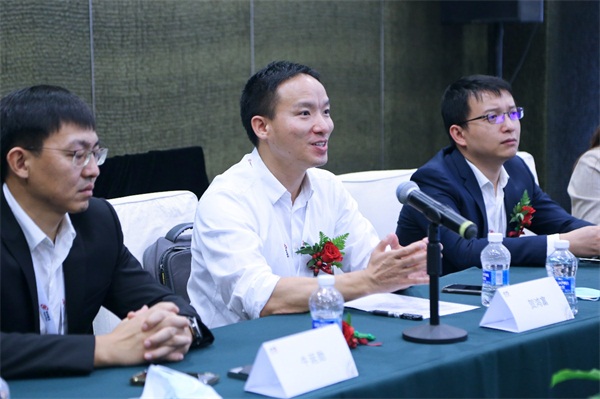 愛數(shù)與華為簽署戰(zhàn)略合作協(xié)議，合作升級共建數(shù)據(jù)基礎(chǔ)設(shè)施生態(tài)