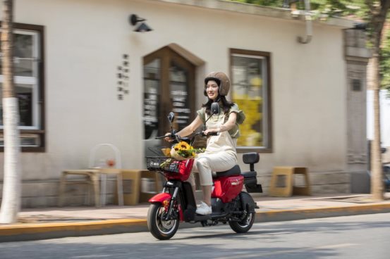 2020重陽(yáng)節(jié)送禮指南：愛(ài)瑪電動(dòng)車它不香嗎？