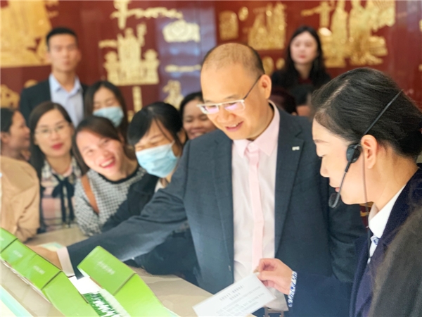 廣西一心醫(yī)藥集團(tuán)走進(jìn)仲景宛西制藥，體驗(yàn)中醫(yī)藥文化之旅