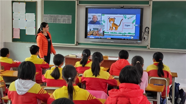 阿卡索“雙師課堂”順利推進(jìn)，深創(chuàng)投、阿卡索用行動(dòng)助力教育公益