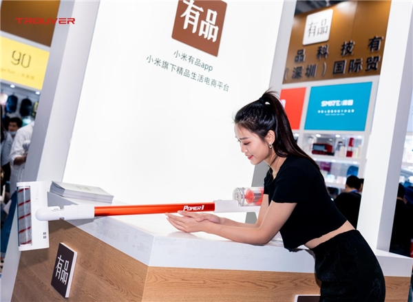大未科技完美謝幕第28屆深圳禮品展，新品亮相有品受追捧