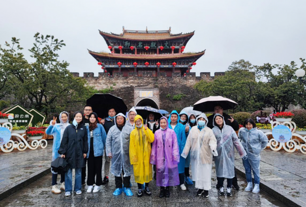 鴻文十大功勛人物云南游：不負(fù)韶華，榮耀出發(fā)