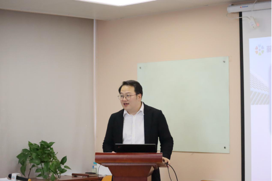 湖北省人社廳領(lǐng)導蒞臨薪太軟考察調(diào)研