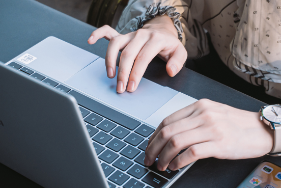 Ｗindows系統下最好用的觸控板體驗？是MateBook X沒錯了