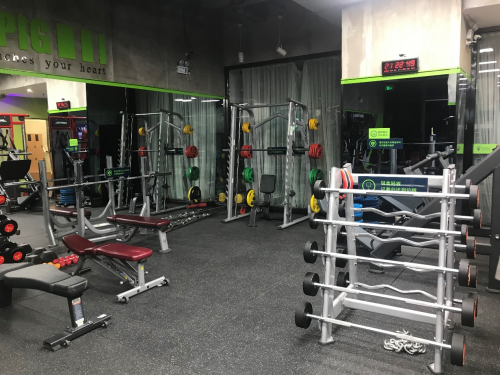 面積280㎡，月入60W，光豬圈5年老店業(yè)績(jī)?cè)賱?chuàng)新高