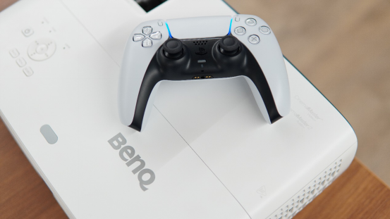 PS5來(lái)了，搭配明基4K投影儀TK850升級(jí)游戲體驗(yàn)
