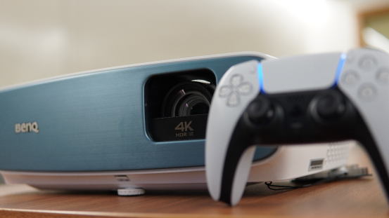 PS5來(lái)了，搭配明基4K投影儀TK850升級(jí)游戲體驗(yàn)