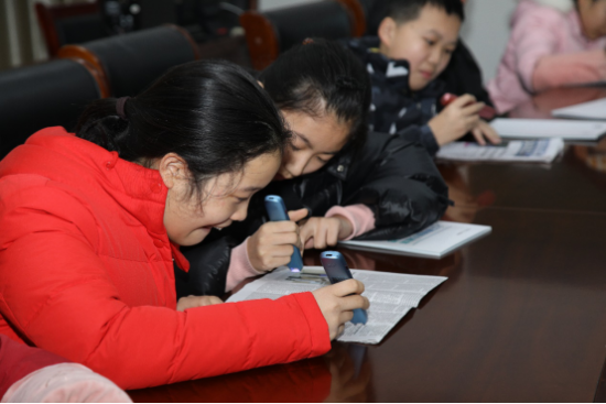 訊飛掃描詞典筆走進(jìn)合肥市六安路小學(xué)，用科技賦能教育