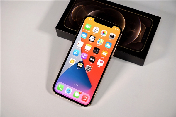 iPhone 12會干擾心臟起搏器！蘋果更新用戶指南：保持安全距離