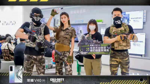 狙擊突擊線(xiàn)下對(duì)抗全回顧 榮耀V40實(shí)力出征掀吃雞熱浪