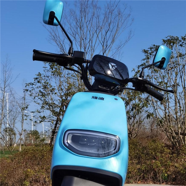 自由新騎的雅迪DE1，不能錯(cuò)過的家用電動(dòng)車