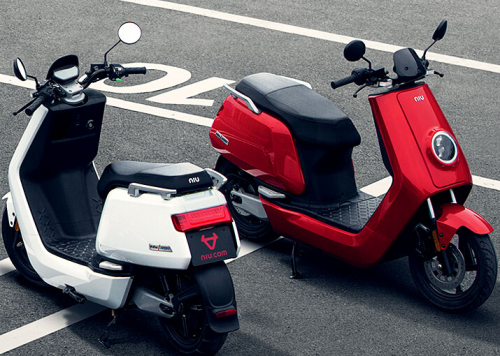 小牛電動車開創(chuàng)智能鋰電新品類，讓你自由行