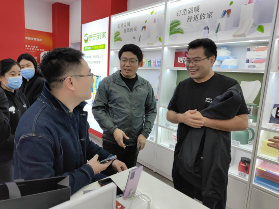 京東之家上市Find X3系列新品，OPPO 中國區(qū)總裁出席現(xiàn)場