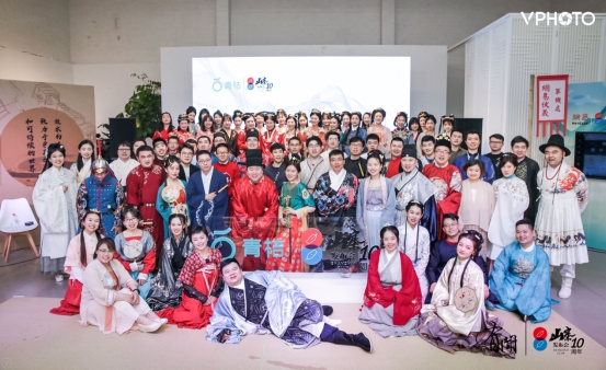 特斯拉被媒體人評為“最差公關(guān)”，山寨發(fā)布會十周年大獎頒出