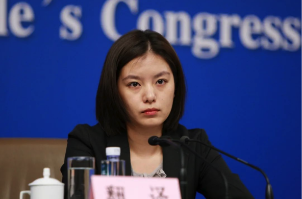 想成為放棄清華北大，靠實(shí)力出圈的「翻譯女神」？青團(tuán)社兼職助你實(shí)現(xiàn)