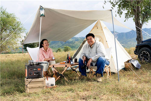 萬千寵愛，戶外大咖們?yōu)楹螌?duì)電小二戶外電源如此偏愛？