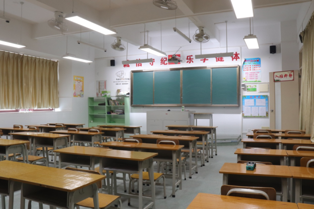 雷士照明攜“智慧校園”亮相教育裝備展，守護青少年光健康未來