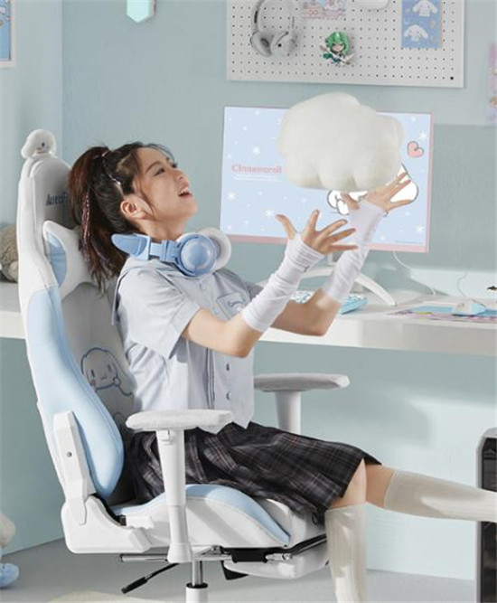 AutoFull傲風丨三麗鷗正版授權(quán)HelloKitty、大耳狗新品上線！