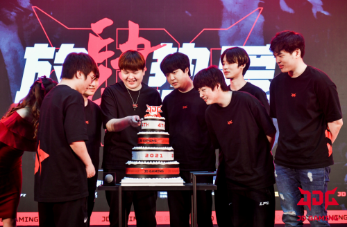 JDG俱樂部四周年慶典落幕！三星玄龍騎士亮相活動現(xiàn)場