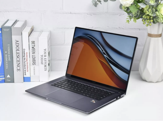 移動辦公新利器，ThinkBook 16p與同類機型相比有哪些優(yōu)勢？