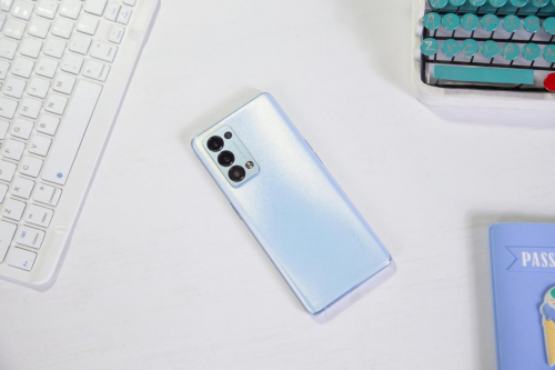 Reno6 Pro+無(wú)級(jí)穩(wěn)幀+4D振感調(diào)節(jié)，游戲體驗(yàn)大大大大有不同