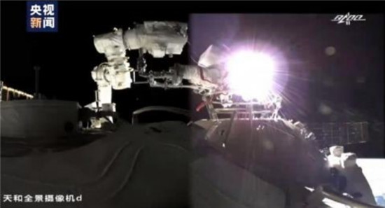 神舟十二號出艙成功！明月鏡片見證高光時刻