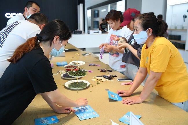 為全方面保障用戶用機(jī)，OPPO服務(wù)這個(gè)夏天玩很大