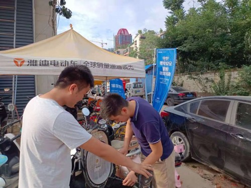 全力守護鋰電池安全 星恒特戰(zhàn)隊火速馳援河南開展檢修服務