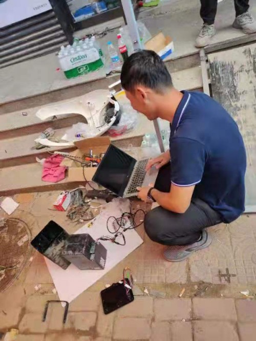 全力守護鋰電池安全 星恒特戰(zhàn)隊火速馳援河南開展檢修服務