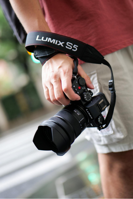 「進(jìn)可攻退可守」的色彩表現(xiàn)，松下LUMIX S5拍照實(shí)測