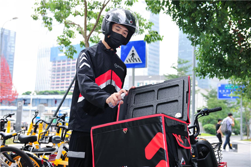 育兒消費(fèi)迎來“Z世代”，順豐同城急送解鎖母嬰市場(chǎng)新動(dòng)能