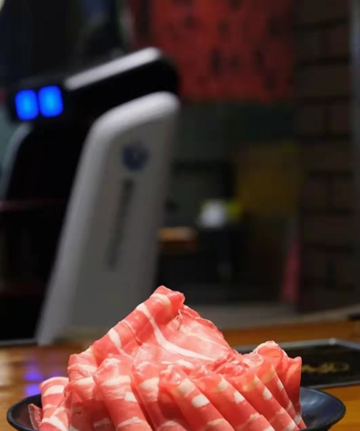 年度最佳員工！擎朗機(jī)器人助力智慧餐廳精細(xì)化運(yùn)營(yíng)