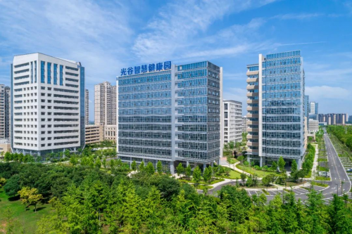 億達(dá)中國(guó)實(shí)現(xiàn)健全多層次社會(huì)保障體系，全面推進(jìn)健康中國(guó)建設(shè)
