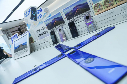 粉絲比拼再現(xiàn)口碑長城 榮耀X20新機(jī)品鑒會(huì)完美落幕