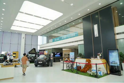 易車：6家店年銷1萬臺(tái)，宏冠達(dá)領(lǐng)跑市場，多維度網(wǎng)絡(luò)化管理見真章