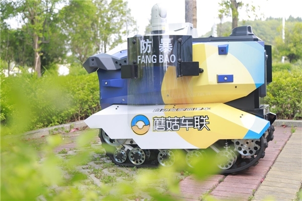 上帝視角顯神通，蘑菇智行實(shí)際道路演示