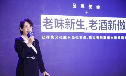 江小白獲選“人民新國(guó)貨”，重慶新名片上桌國(guó)人年夜飯