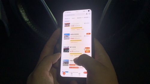 團(tuán)油：順風(fēng)出行，善意相伴，90后拼車小哥二三事