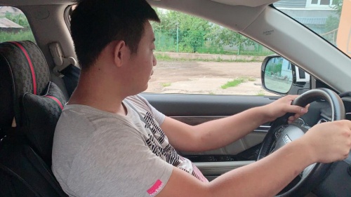 團(tuán)油：順風(fēng)出行，善意相伴，90后拼車小哥二三事