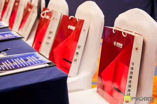 零碳時(shí)代工商業(yè)光伏迎暴增，固德威智慧能源解決方案主場(chǎng)霸屏