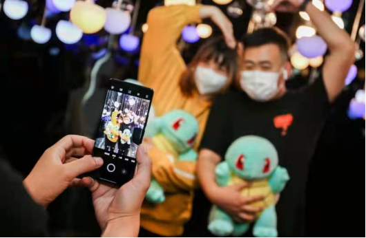 沈陽十一新景點(diǎn)，vivo X70系列首銷路演燃爆全場