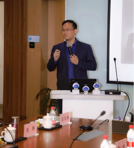 科大訊飛與清華大學(xué)智庫(kù)商學(xué)院交流活動(dòng)在京成功舉辦
