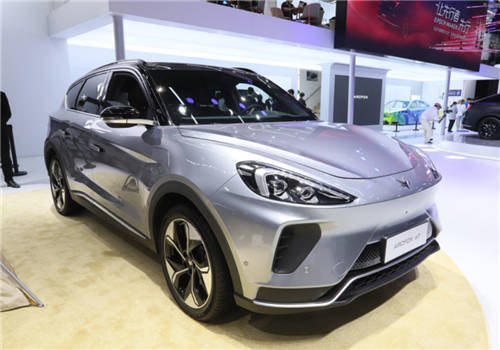 鴻蒙量產(chǎn)第一車，極狐汽車即將亮相昆明國際車展